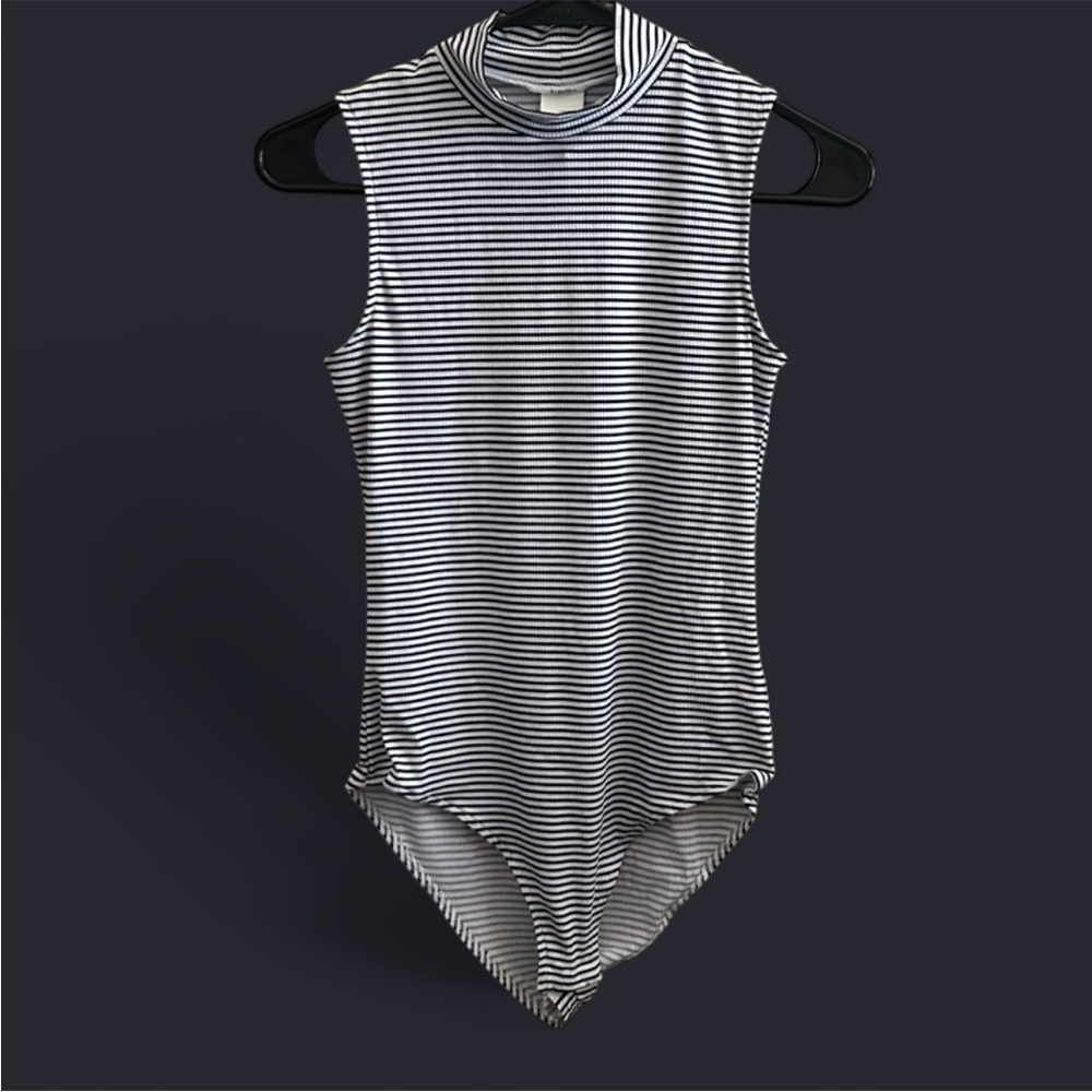 H&M Black and White Striped body suit